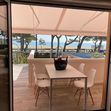 Appartamento Fronte Mare Villa Lory Lignano Sabbiadoro Eksteriør bilde